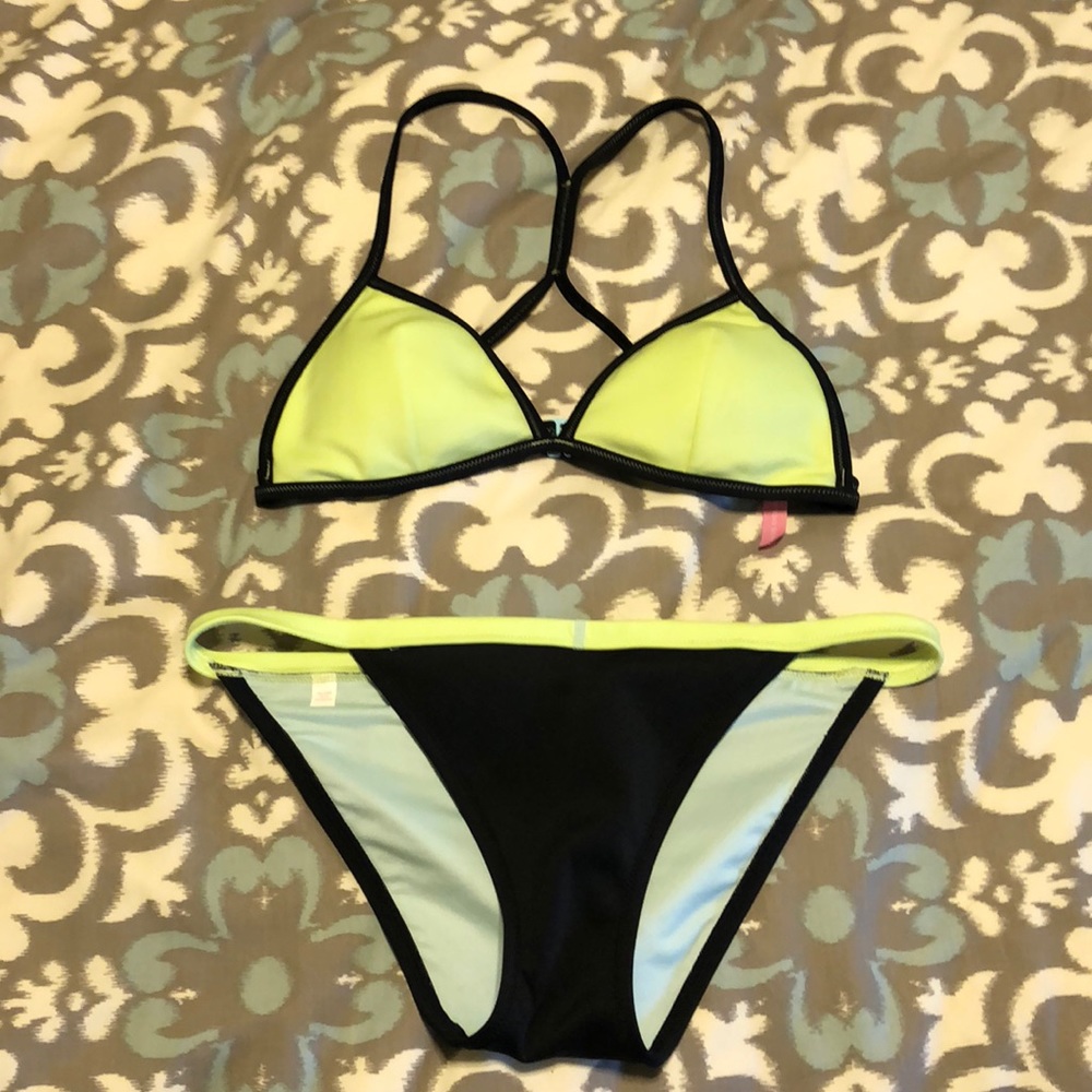 Victoria’s Secret swim bikini (top & bottom)